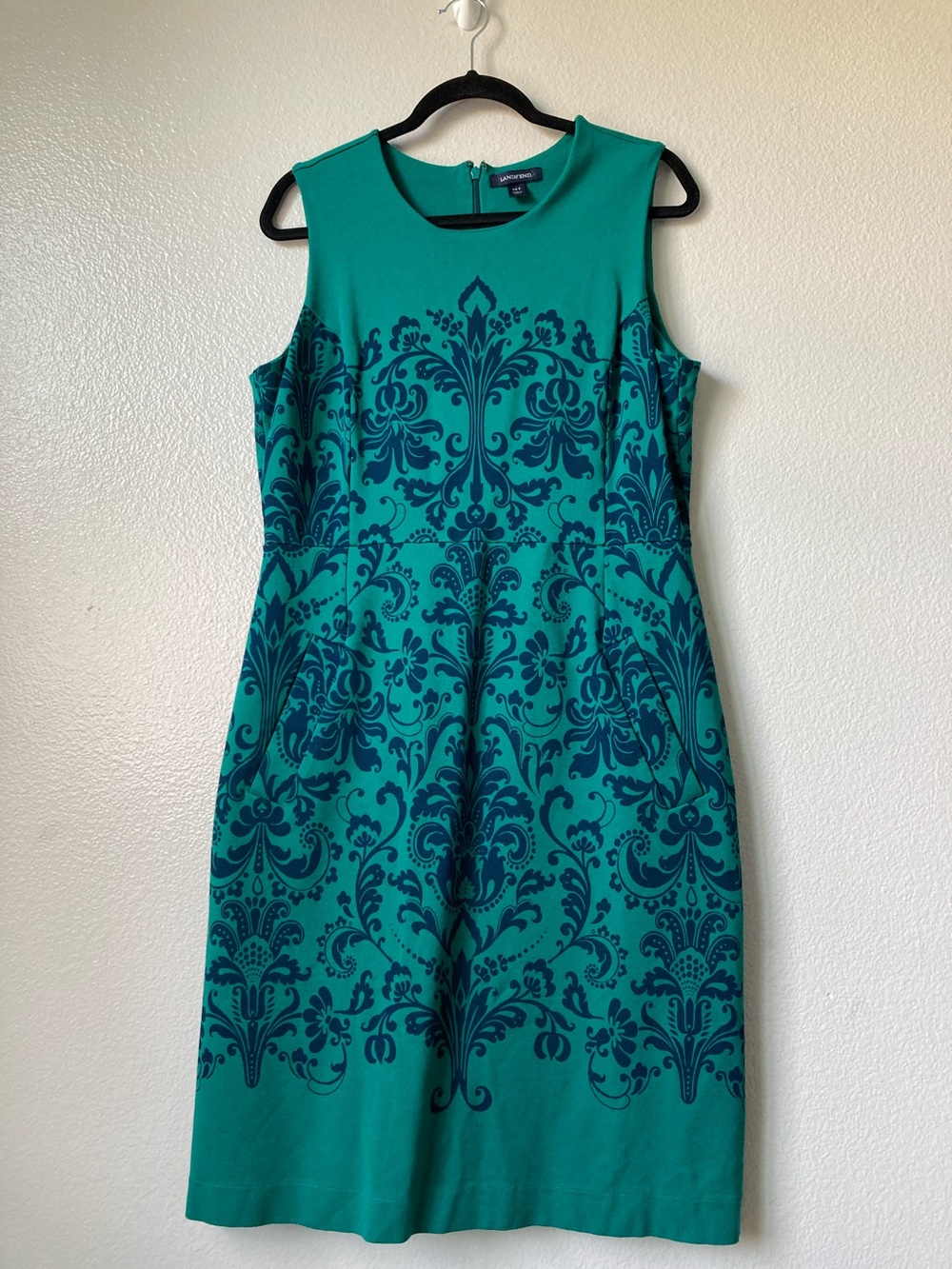 Lands' End Sleeveless ponte knit sheath dress Damask pattern pockets sz 14T TALL